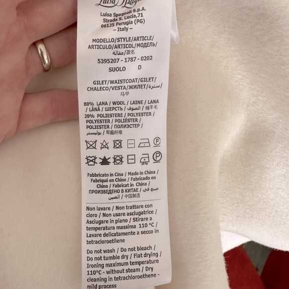 Luisa Spagnoli sleeveless wool white jacket - Picture 8 of 8